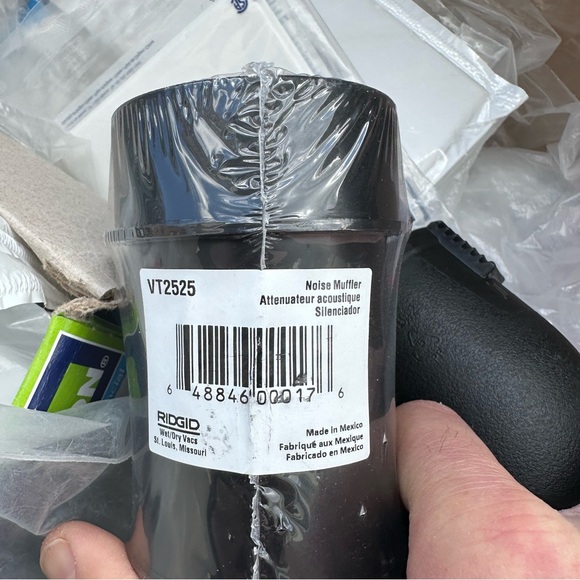 Ridgid 2.5" Muffler/Diffuser Assembly & Locking Dusting Brush - Picture 6 of 7